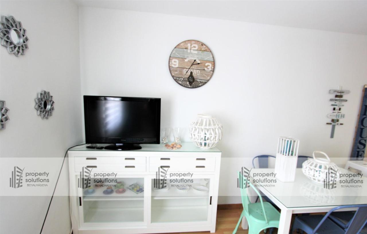 La Carihuela - Apartamento De 3 Dormitorios -A 300Mtrs De La Playa Torremolinos Exteriör bild