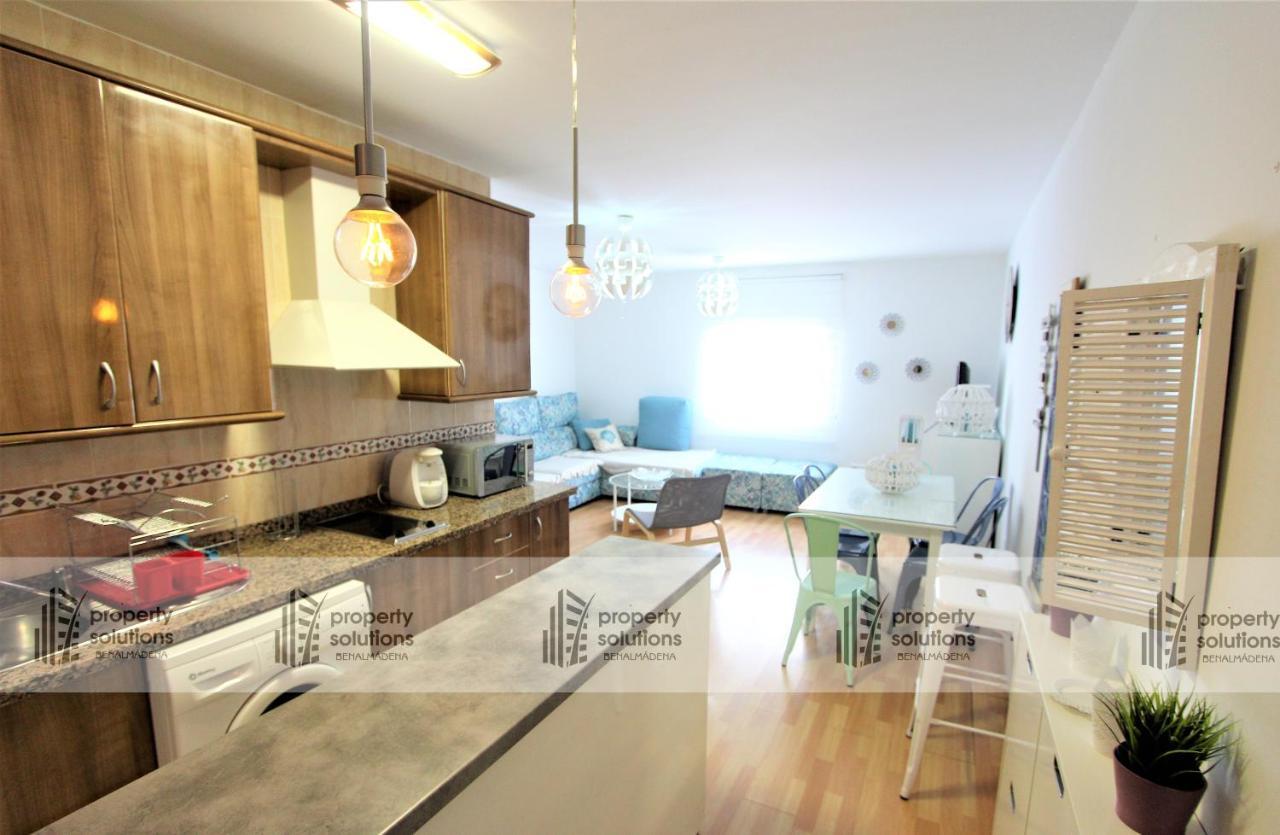 La Carihuela - Apartamento De 3 Dormitorios -A 300Mtrs De La Playa Torremolinos Exteriör bild