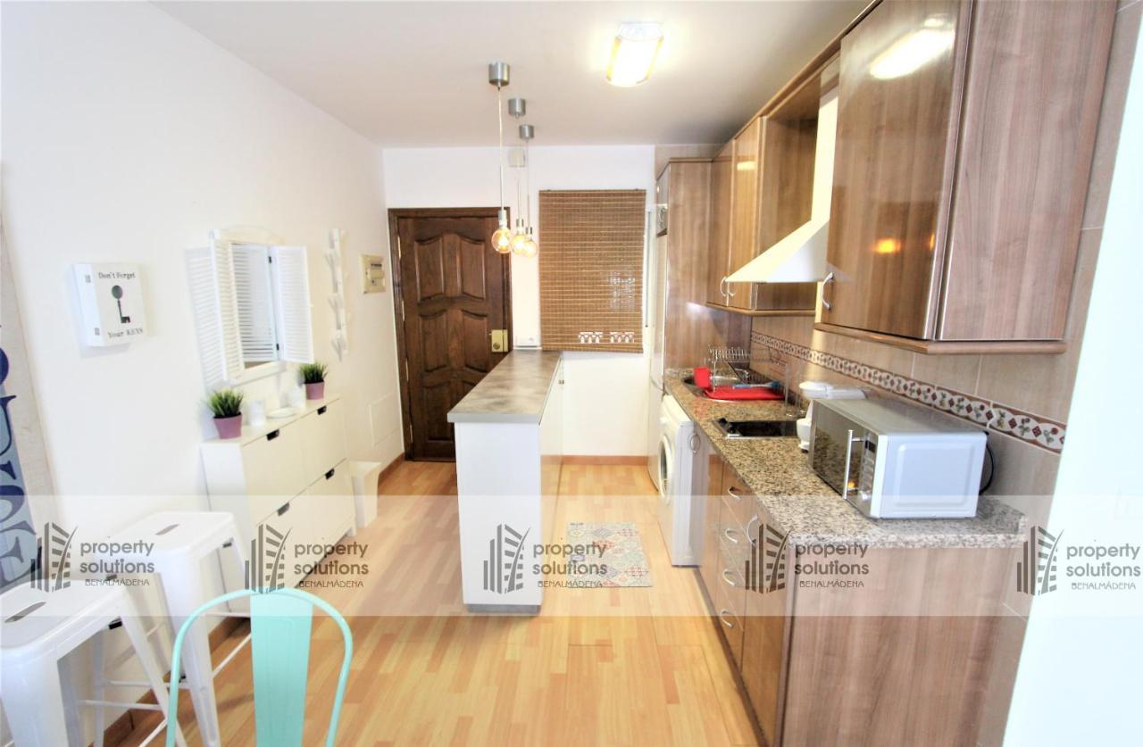 La Carihuela - Apartamento De 3 Dormitorios -A 300Mtrs De La Playa Torremolinos Exteriör bild