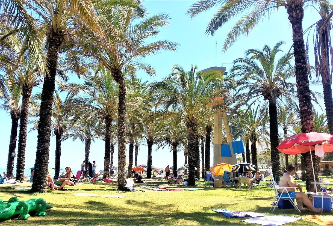 La Carihuela - Apartamento De 3 Dormitorios -A 300Mtrs De La Playa Torremolinos Exteriör bild